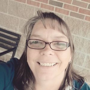 Meet your Posher, Kellie